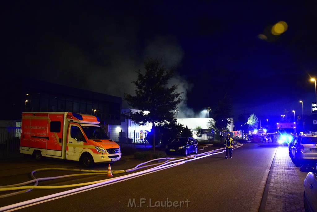 Grossbrand Halle Troisdorf Kriegsdorf Junkersring P625.JPG - Miklos Laubert